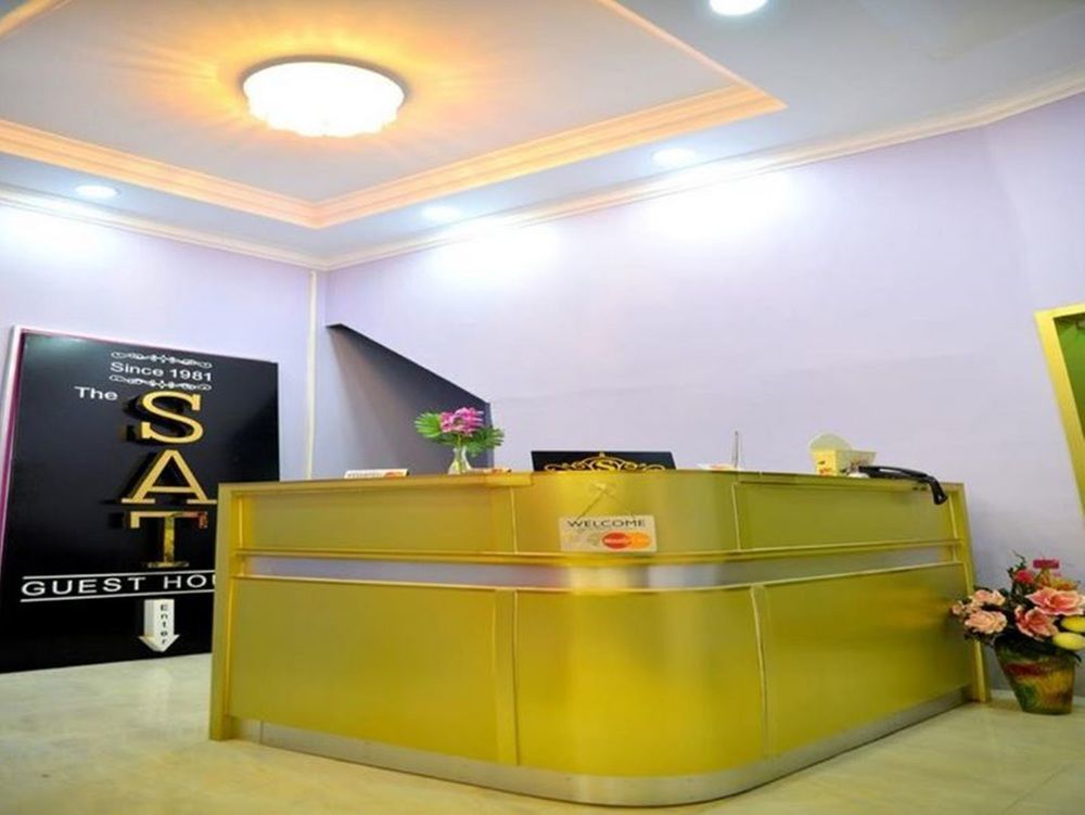 The Sat Yangon Vandrehjem Eksteriør billede